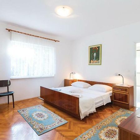 Apartmani "Palma" Лун Экстерьер фото