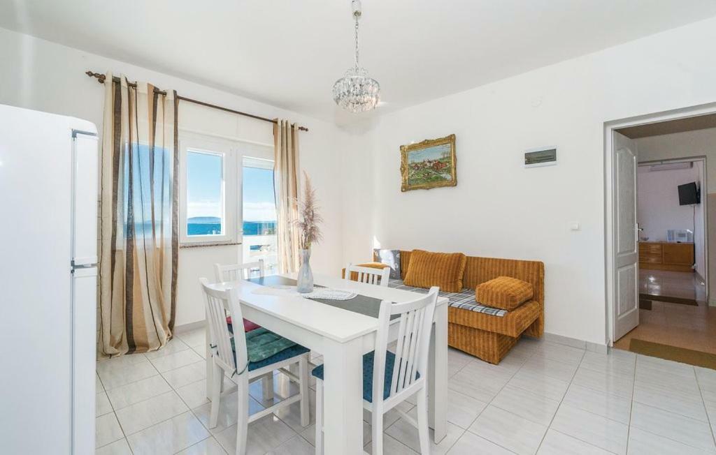 Apartmani "Palma" Лун Экстерьер фото