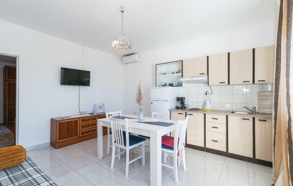 Apartmani "Palma" Лун Экстерьер фото